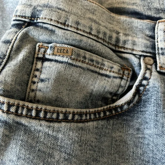 CECA UTILITY CARGO JEANS ZIPPER BLACK/BLUE
Like new condition 
Size:40 - Picture 8 of 9